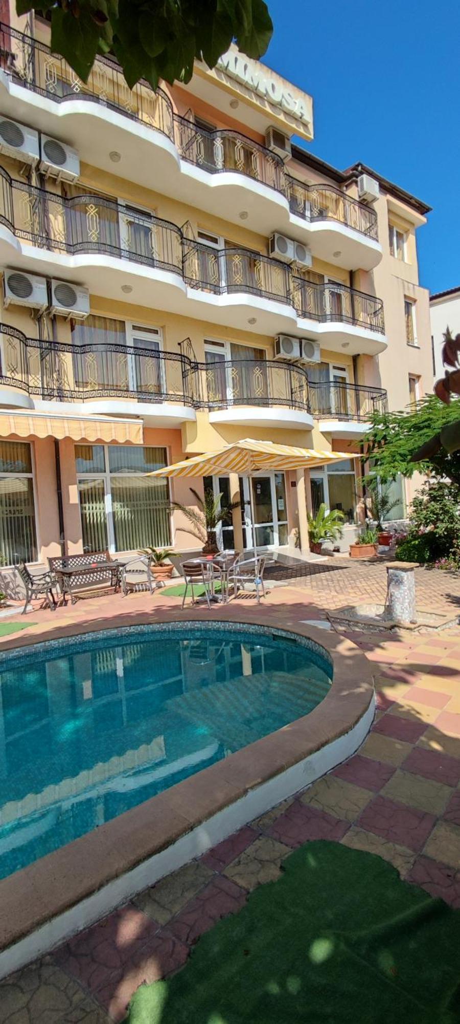 Family Hotel Mimosa Tsarevo Exterior foto