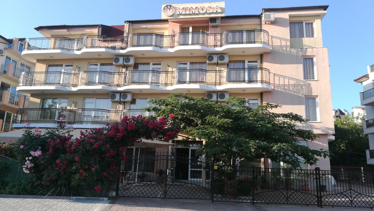 Family Hotel Mimosa Tsarevo Exterior foto